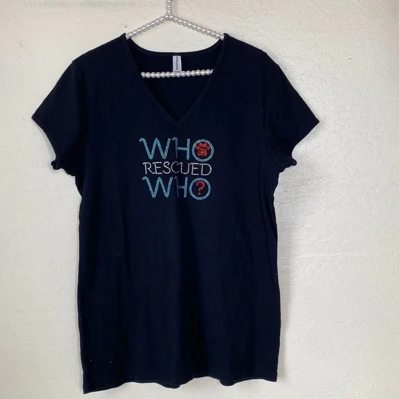 Pet adoption tee WHO RESCUED WHO - Picture 1 of 1